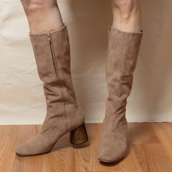 Huma Blanco Harlow Tall Boot Latte Suede - Picture 2 of 5